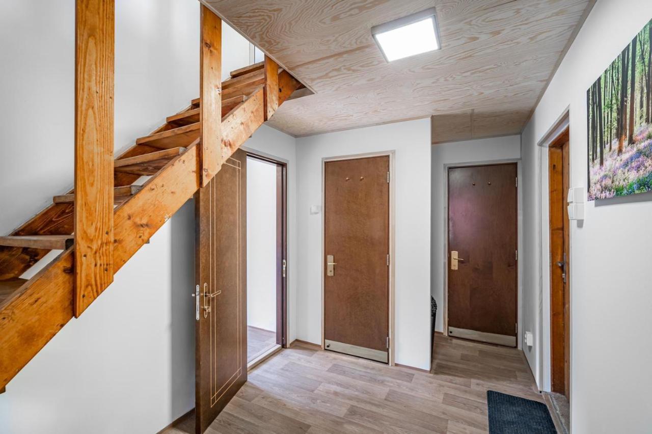 Apartment Lesna *