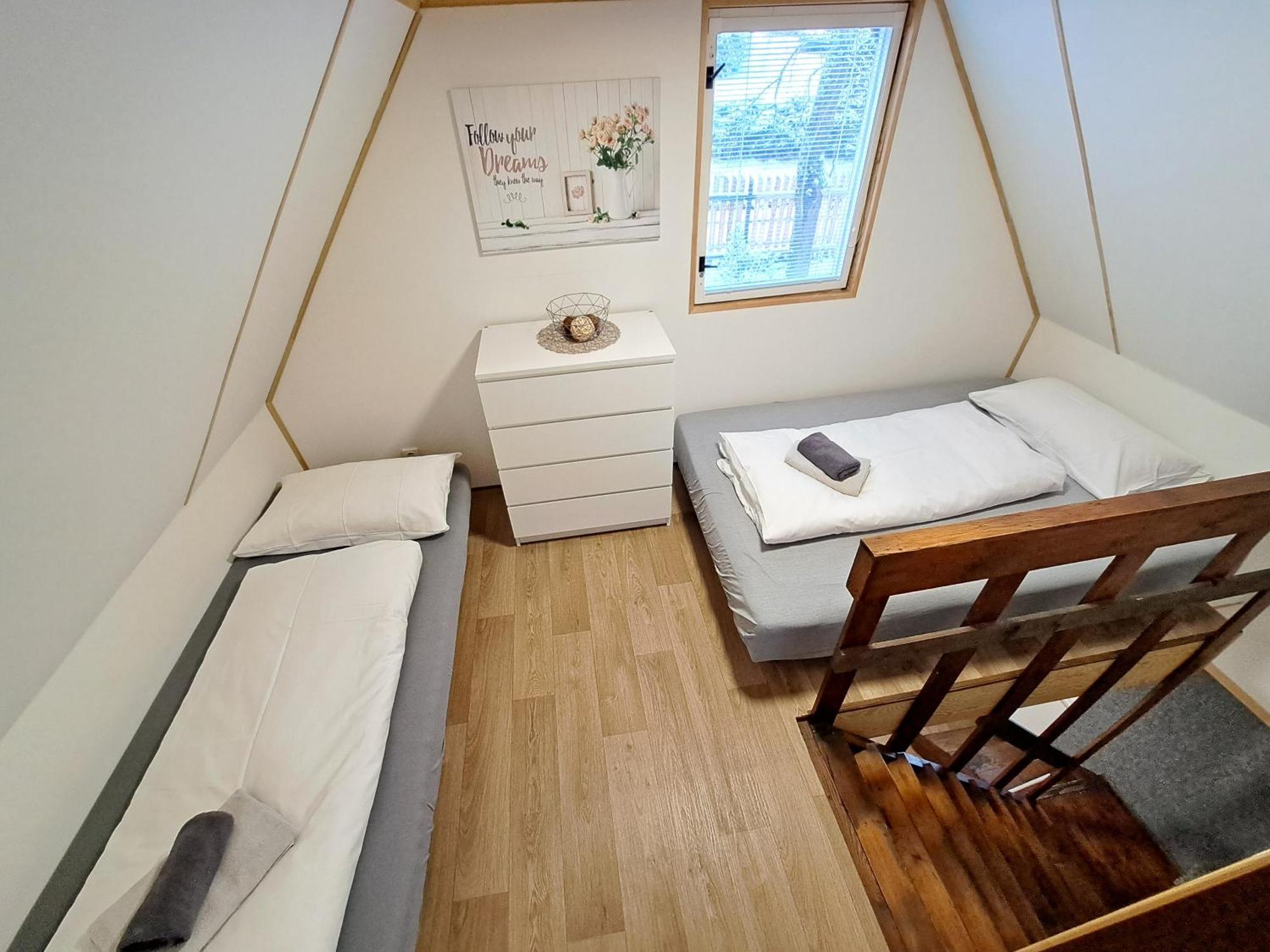 Apartment Lesna *
